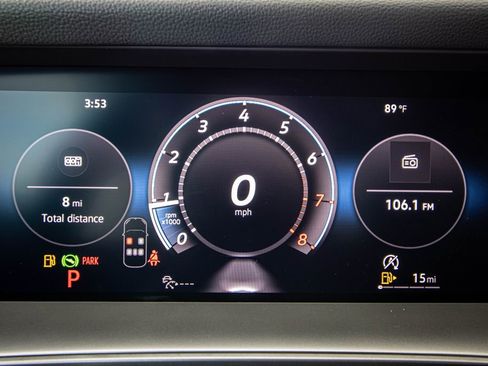 New 2026 Volkswagen Tiguan SE R-Line FWD image 39