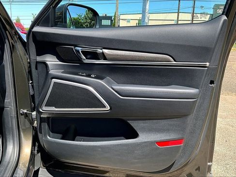 Used 2020 Kia Telluride EX AWD/4WD image 23