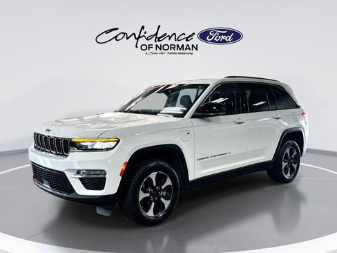 Used 2022 Jeep Grand Cherokee Limited 4xe AWD/4WD image 1