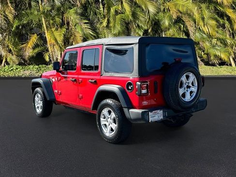 Used 2018 Jeep Wrangler Unlimited Sport S AWD/4WD image 7