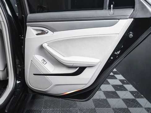 Used 2014 Cadillac CTS V image 45