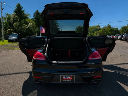 Used 2016 Porsche Panamera image 20