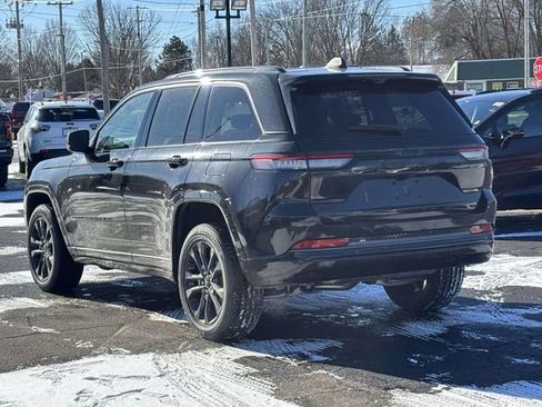 New 2026 Jeep Grand Cherokee Limited AWD/4WD image 13