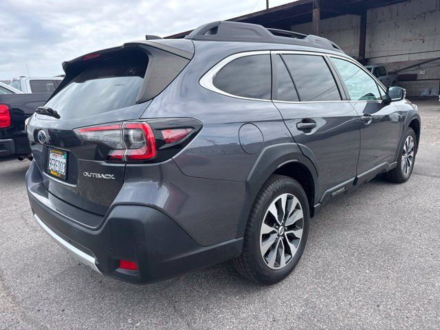 Used 2023 Subaru Outback Limited AWD/4WD image 5