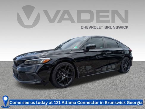 Used 2023 Honda Civic Sport image 1