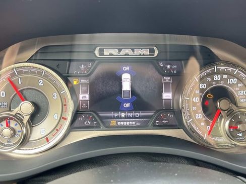 Used 2019 RAM 3500 Limited w/ Max Tow Package image 40