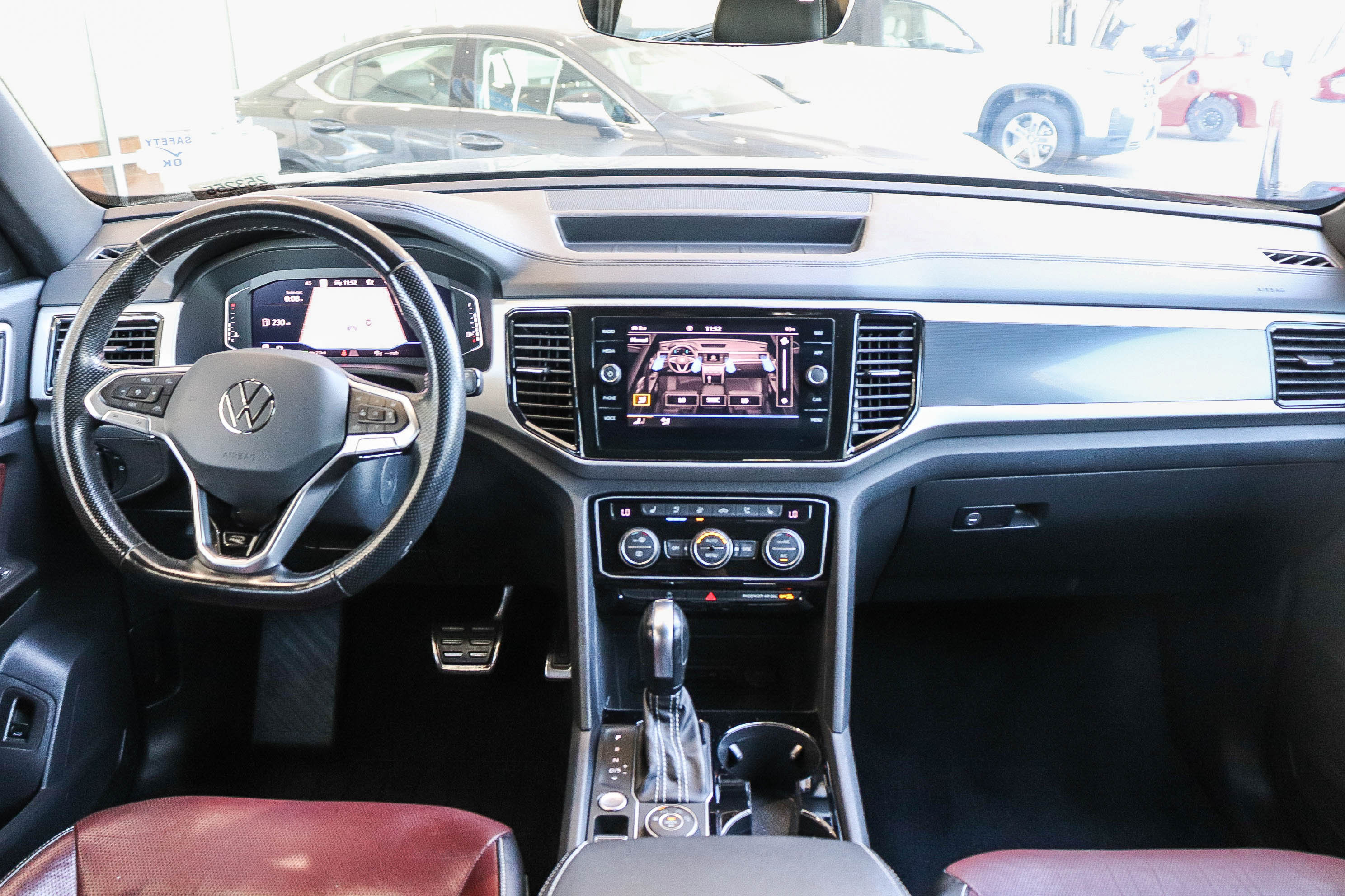 Used 2021 Volkswagen Atlas Cross Sport SEL Premium R-Line AWD/4WD image 14