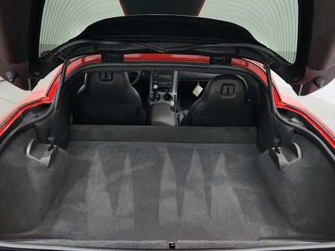 Used 2007 Chevrolet Corvette Coupe w/ Preferred Equipment Group RWD image 17