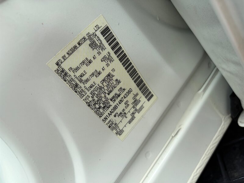 Used 2004 Nissan Armada LE w/ (DVD) Technology Pkg (LE) AWD/4WD image 31