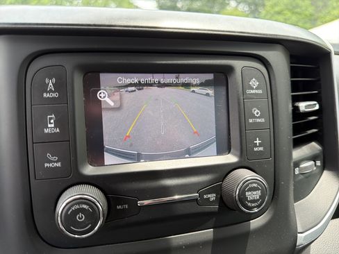 Used 2020 RAM 1500 Big Horn AWD/4WD image 28