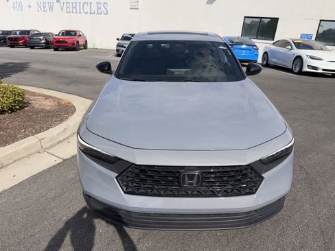 Used 2023 Honda Accord Sport image 14