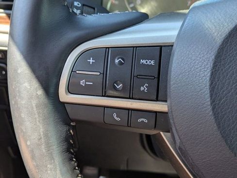 Used 2016 Lexus ES 350 w/ Premium Package w/Wood Trim FWD image 17