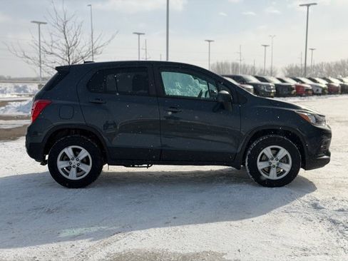 Used 2021 Chevrolet Trax LS w/ Tint and Cruise Package image 7