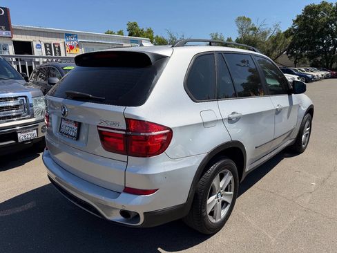 Used 2012 BMW X5 xDrive35i AWD/4WD image 4