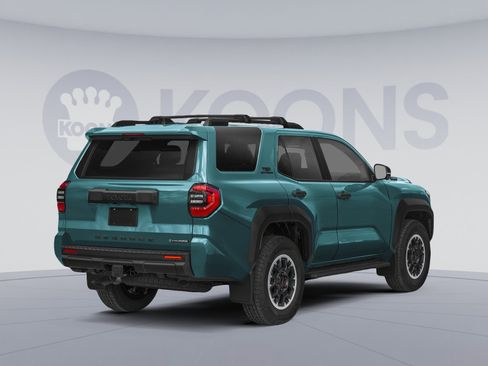New 2026 Toyota 4Runner TRD Off-Road Premium AWD/4WD image 2