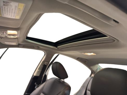 Used 2016 Subaru Legacy 3.6R Limited image 15