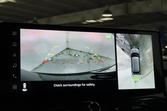New 2026 Mitsubishi Outlander SE FWD image 13