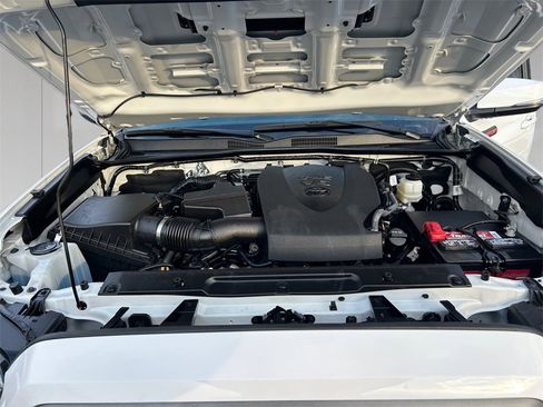 Used 2023 Toyota Tacoma TRD Sport image 20