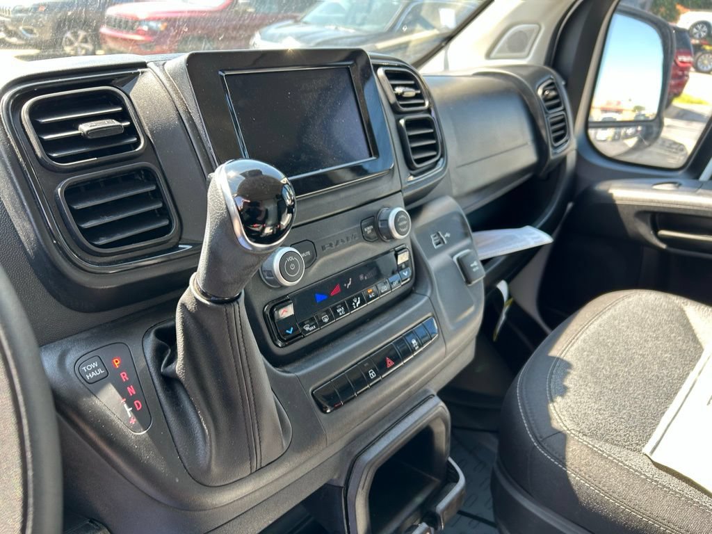 New 2025 RAM ProMaster 3500 w/ Convenience Group FWD image 12