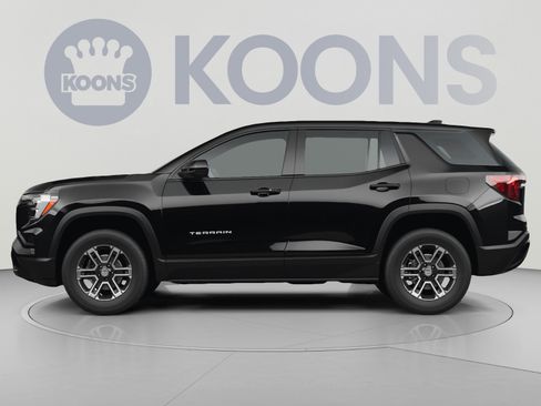 Used 2026 GMC Terrain Elevation w/ Elevation Premium Package AWD/4WD image 2