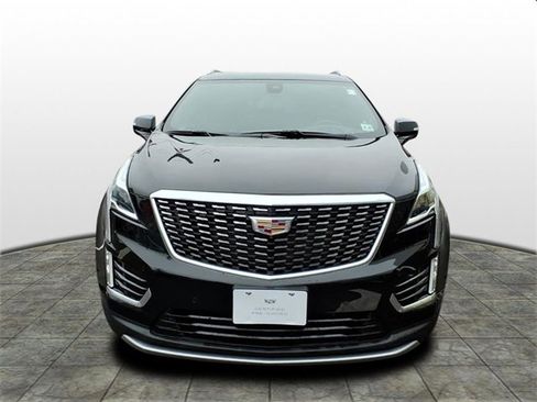 Certified 2022 Cadillac XT5 Premium Luxury w/ Technology Package image 8