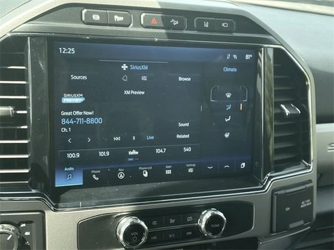 Used 2022 Ford F250 Lariat w/ Chrome Package image 13