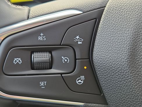 New 2026 Chevrolet Trax LT w/ LT Convenience Package image 22