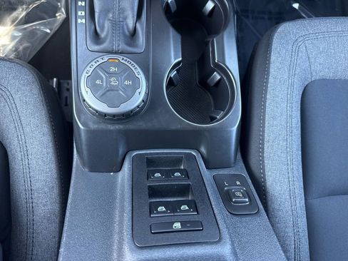 Used 2025 Ford Bronco Big Bend AWD/4WD image 18