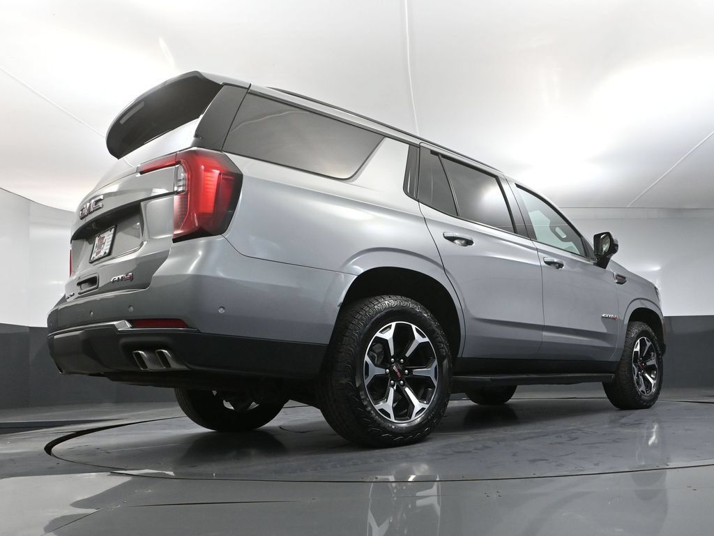 Used 2025 GMC Yukon AT4 AWD/4WD image 55