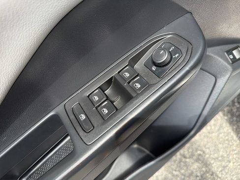 Used 2022 Volkswagen Taos SEL w/ Panoramic Sunroof Package AWD/4WD image 14