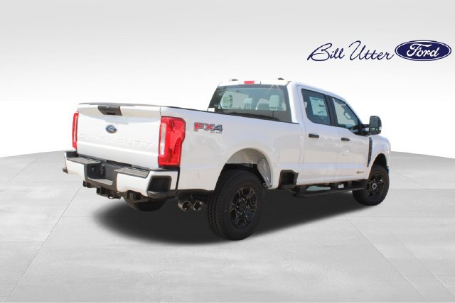 New 2026 Ford F250 XL w/ STX Appearance Package AWD/4WD image 3