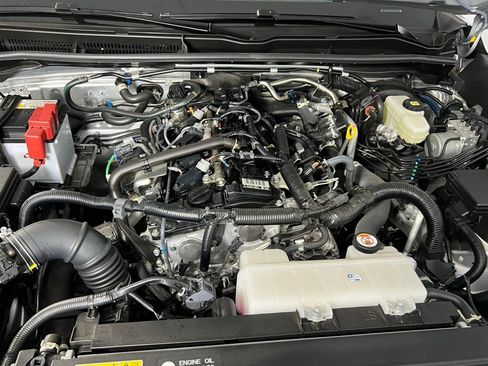 Used 2025 Toyota 4Runner SR5 image 33