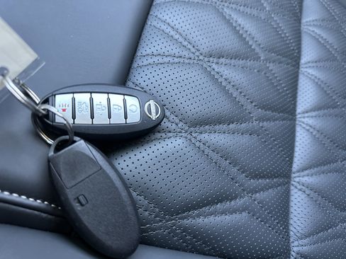 Used 2023 Nissan Maxima Platinum w/ Sport Mat Group image 20