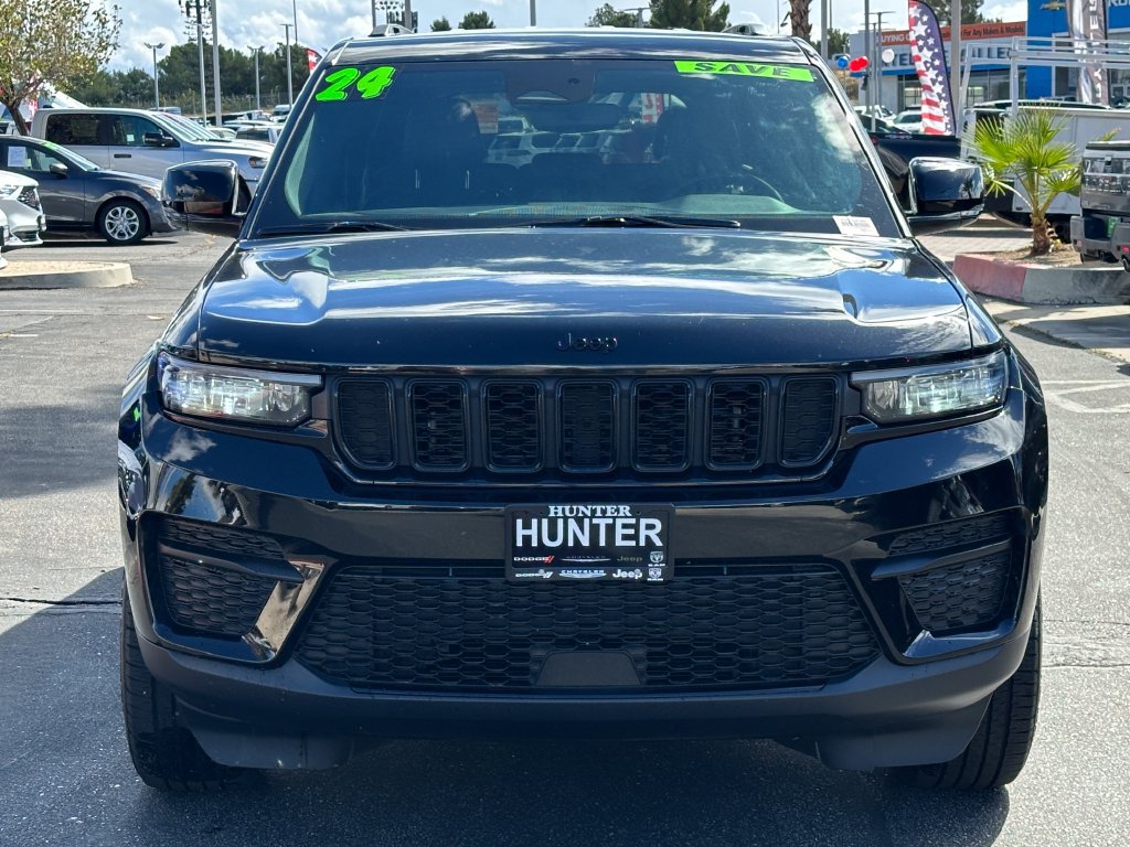Certified 2024 Jeep Grand Cherokee Altitude AWD/4WD image 15