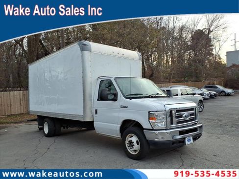 Used 2019 Ford E-350 and Econoline 350 Super Duty w/ Power Windows & Locks Group image 1