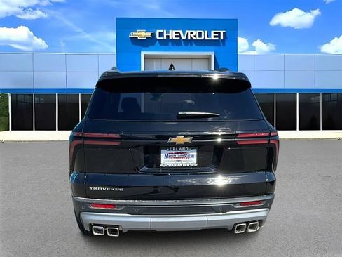 New 2026 Chevrolet Traverse LT w/ LPO, Floor Liner Package FWD image 4