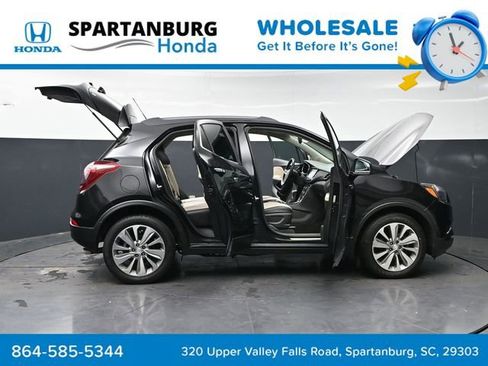 Used 2020 Buick Encore Preferred FWD image 48