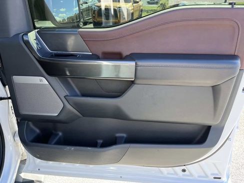 Used 2021 Ford F150 Lariat AWD/4WD image 24