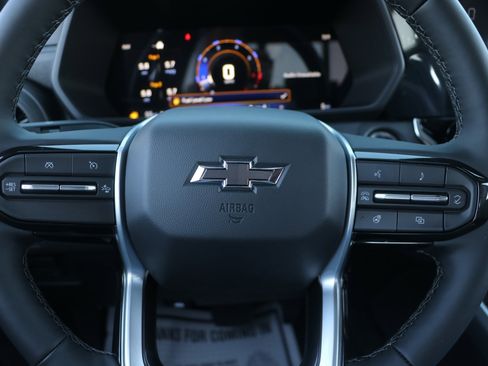 New 2026 Chevrolet Colorado Trail Boss AWD/4WD image 17