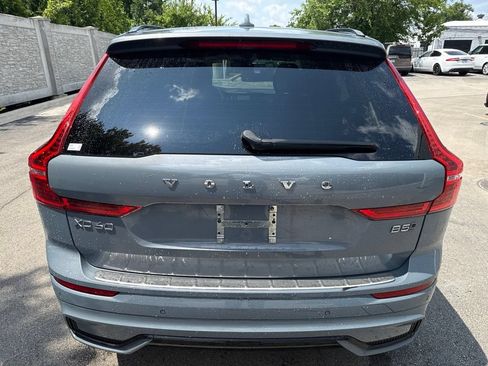 Used 2023 Volvo XC60 B5 Plus w/ Protection Package Premier AWD/4WD image 4