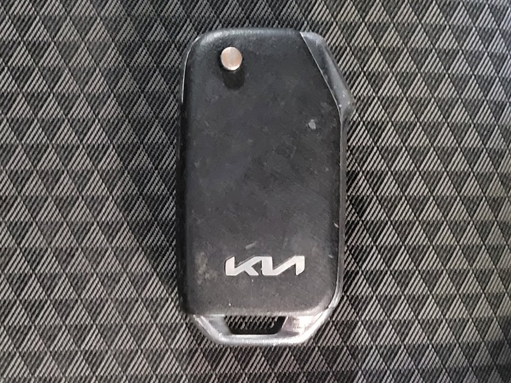 Used 2022 Kia Soul LX FWD image 32