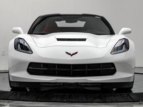Used 2016 Chevrolet Corvette Stingray Coupe w/ Carbon Flash Badge Package RWD image 35
