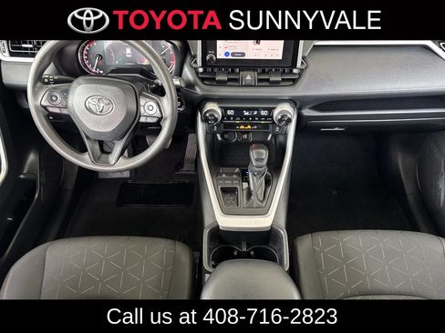 Used 2024 Toyota RAV4 XLE FWD image 4