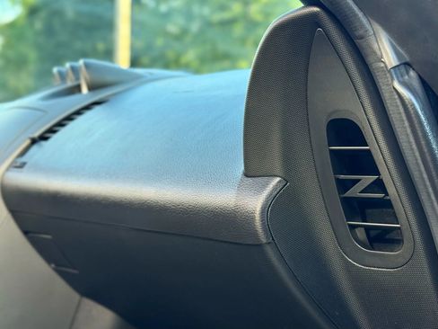 Used 2004 Nissan 350Z Touring image 44