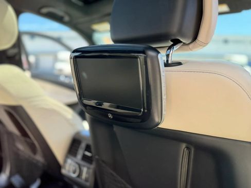 Used 2017 Mercedes-Benz GLS 550 4MATIC image 27