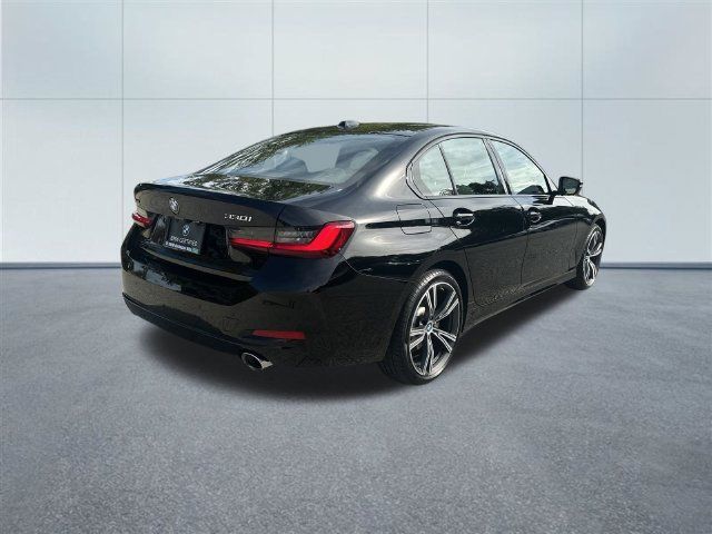 Certified 2023 BMW 330i xDrive Sedan w/ Premium Package AWD/4WD image 13