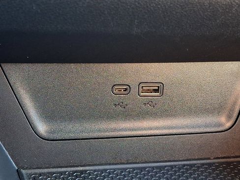 Certified 2025 Chevrolet Equinox LT w/ Convenience Package II image 26