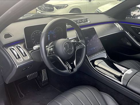 Certified 2022 Mercedes-Benz S 500 4MATIC image 13