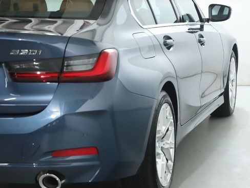 Used 2026 BMW 330i xDrive Sedan w/ Convenience Package AWD/4WD image 45
