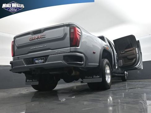 Used 2025 GMC Sierra 3500 Denali w/ Denali Reserve Package AWD/4WD image 29